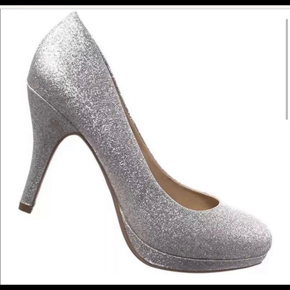 2/$15🌸Cityclassified comfort silver sparkle heels